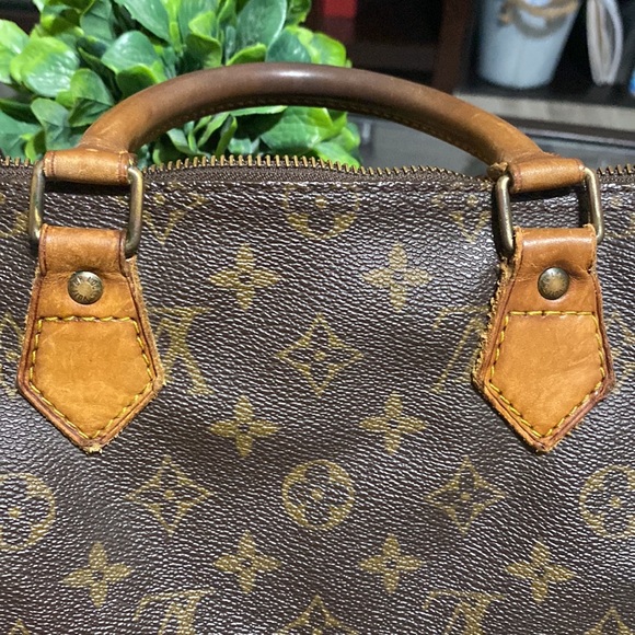 💯% Authentic Vintage Speedy 35 w/ Authenticity Cert 💕 - Picture 14 of 15